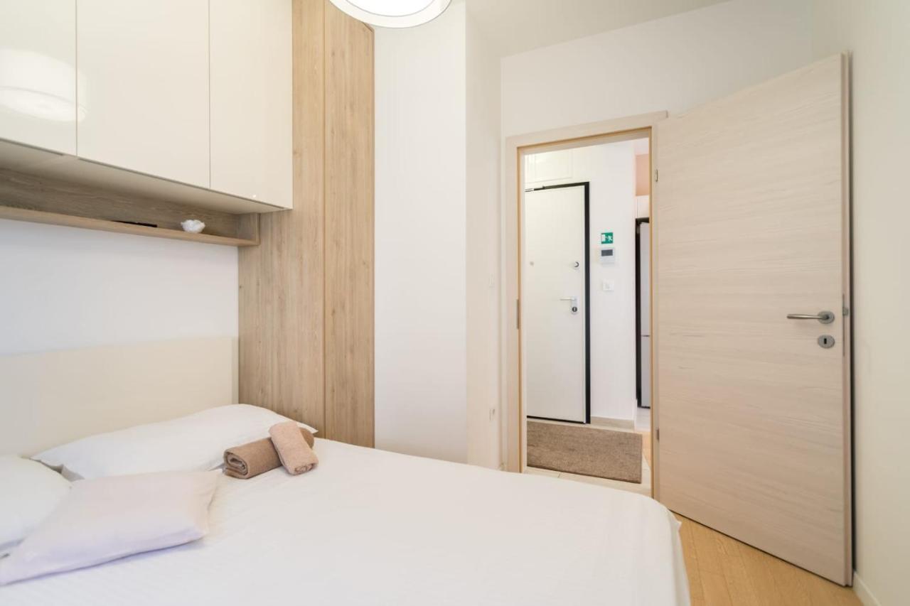 Apartment Sara - Free Parking For 2 Cars زغرب المظهر الخارجي الصورة