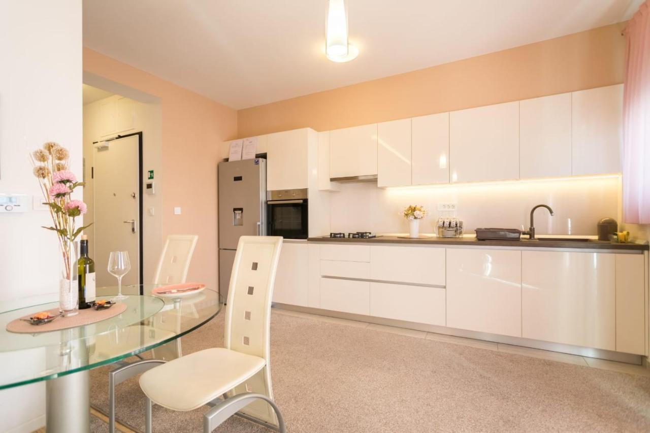 Apartment Sara - Free Parking For 2 Cars زغرب المظهر الخارجي الصورة